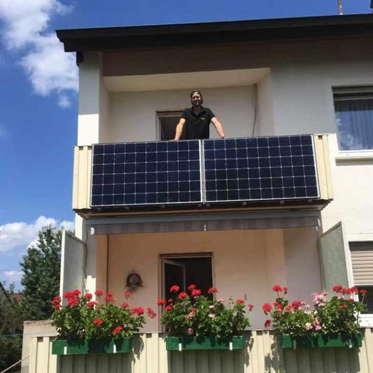 Windabweisende Installationstechniken für Hochhäuser mit Balkon Solarkraftwerken